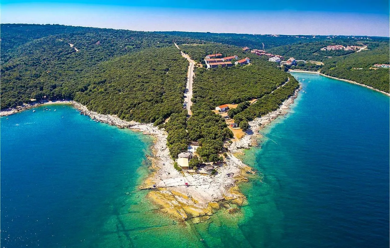 Holiday Home Liberta Krnica 0*,